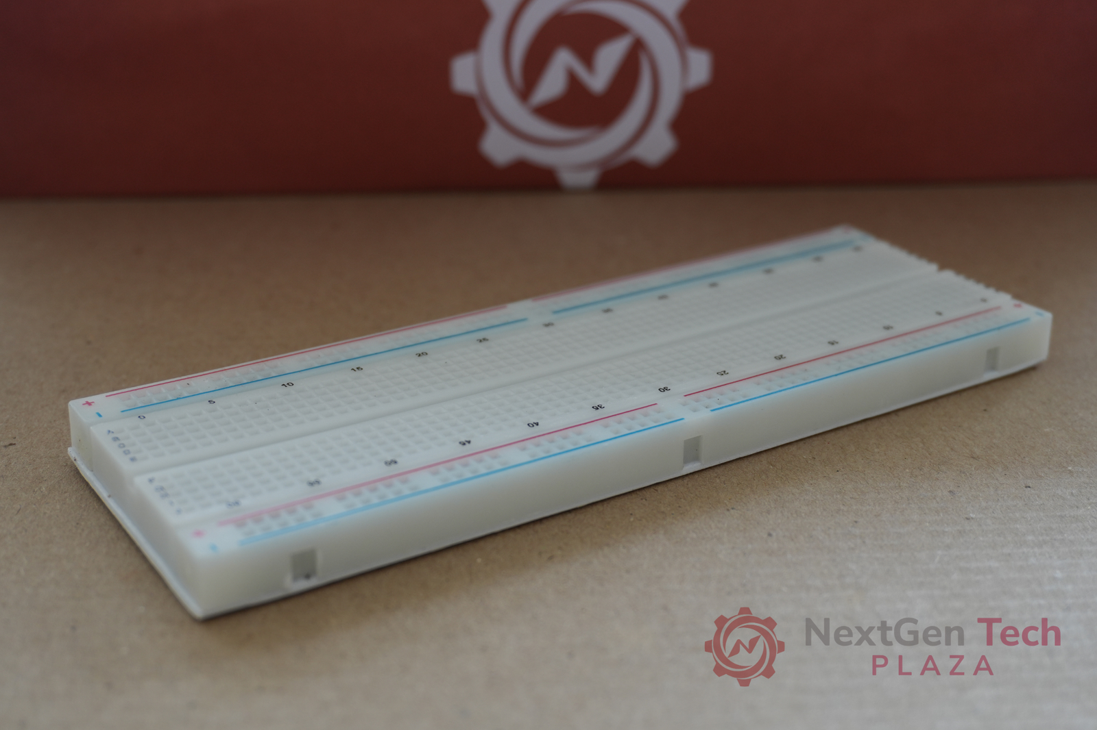 Breadboards - Large - 830 TP - Image 2